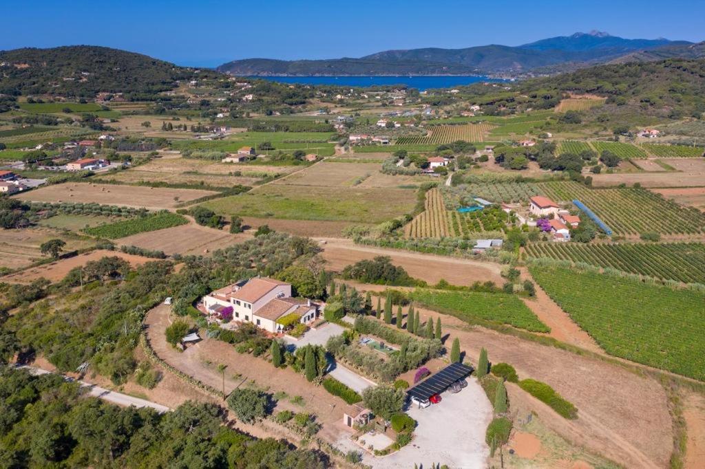 Casale Le Pitte Villa Porto Azzurro Exterior photo